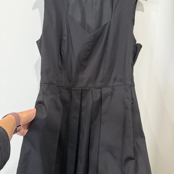 Katherine Barclay Pleated Black Aline Dress with Sweetheart Collar Size 12 - Picture 12 of 17